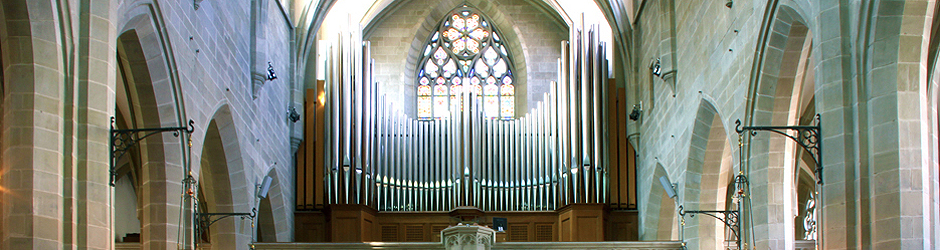 Heaton-Fenster und Orgel